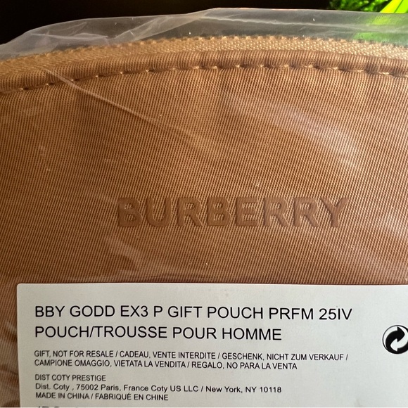 Burberry Set Fragrance Minis Hero Goddess & Goddess Intense With Makeup Bag - Picture 3 of 3